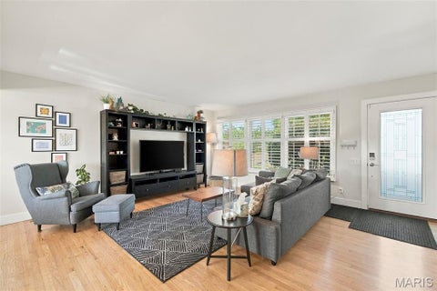 Tiny photo for 9132 Clydesdale Drive, St Louis, MO 63126 (MLS # 26059773)
