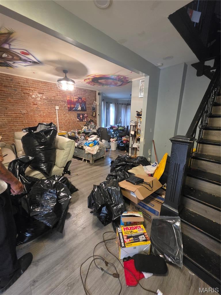 5647 Hiller Place