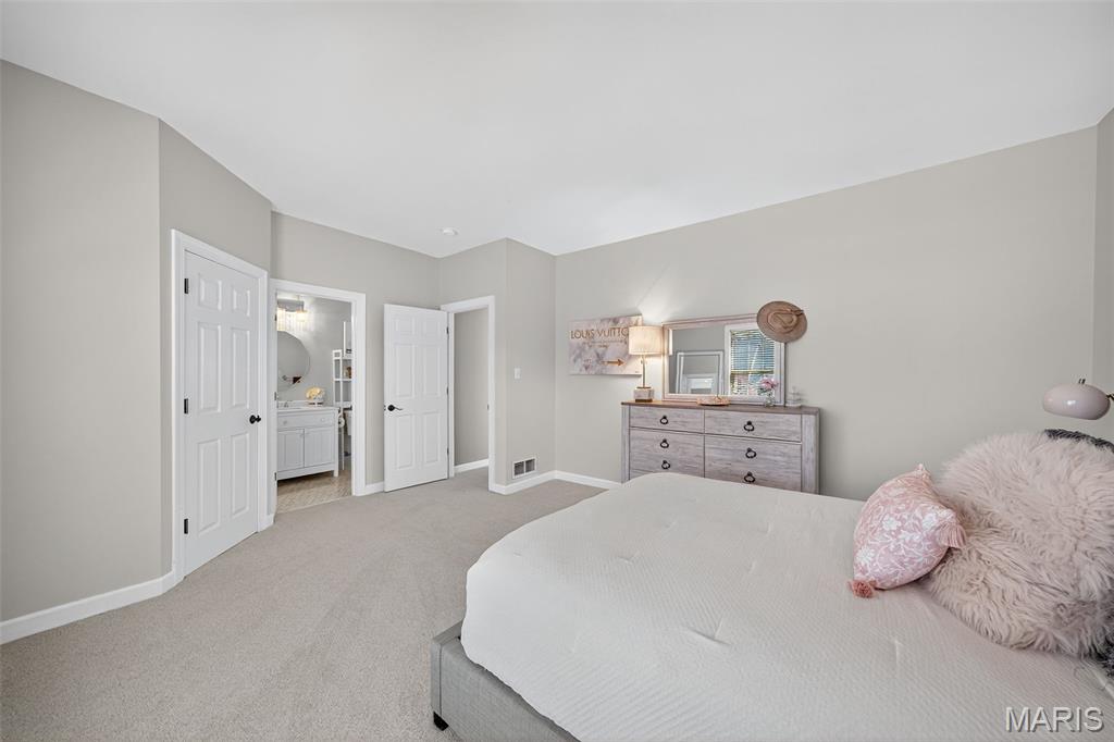 Country Lake Estates - Residential