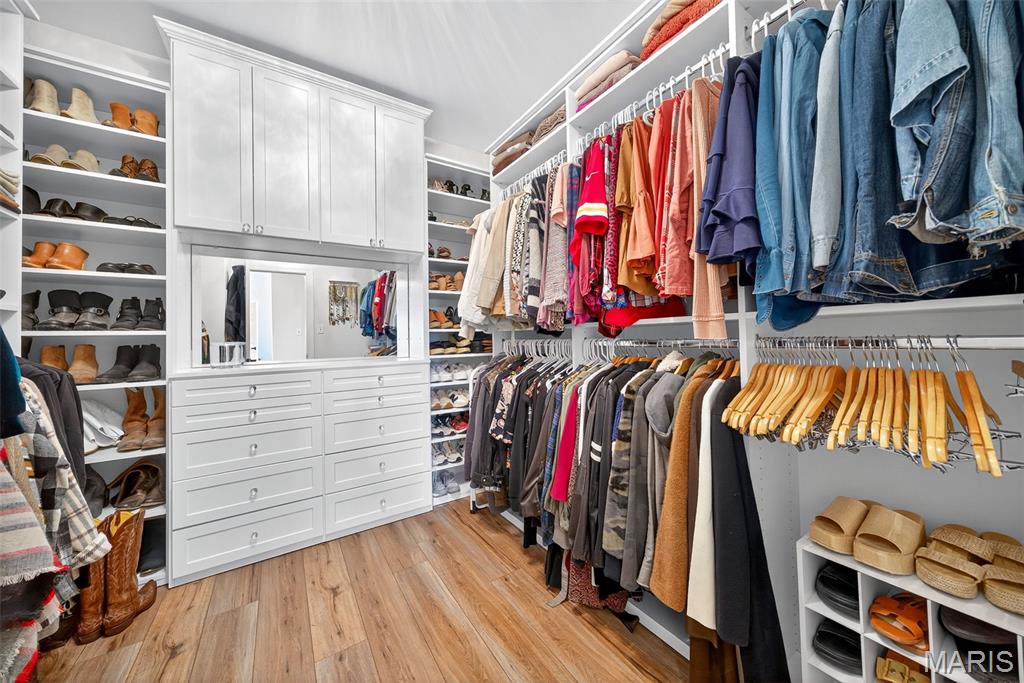 Country Lake Estates - Residential