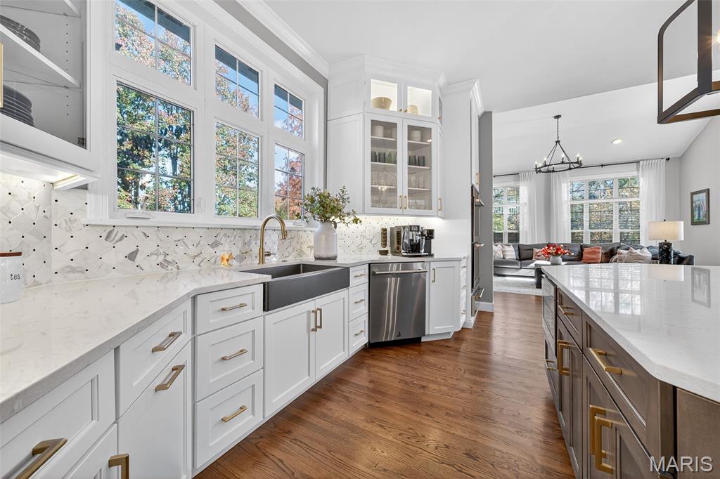 Country Lake Estates - Residential