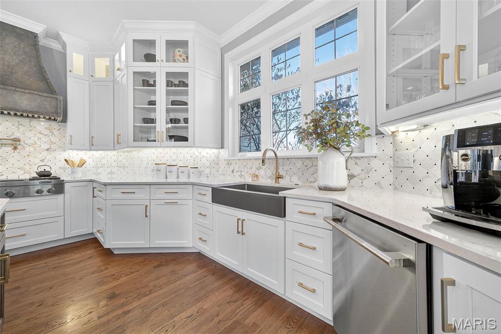 Country Lake Estates - Residential