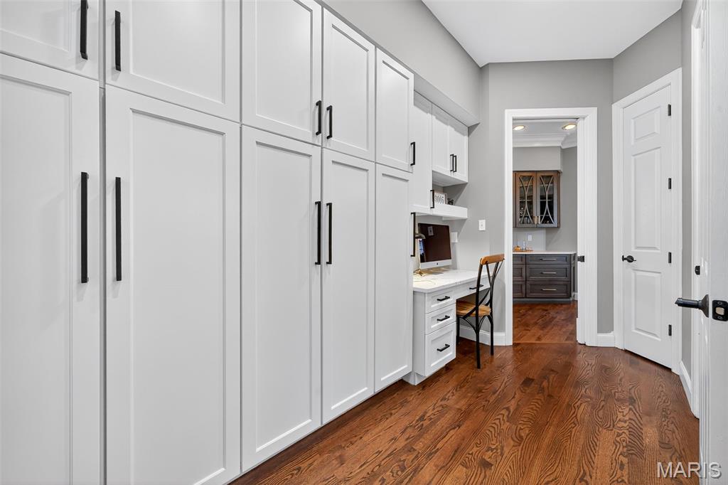 Country Lake Estates - Residential