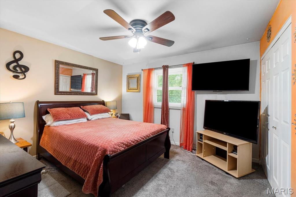 St Ann, Missouri 63074, United States, ,Residential,Pending,158371