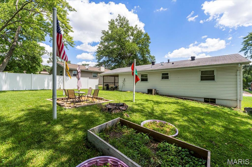 St Ann, Missouri 63074, United States, ,Residential,Pending,158371