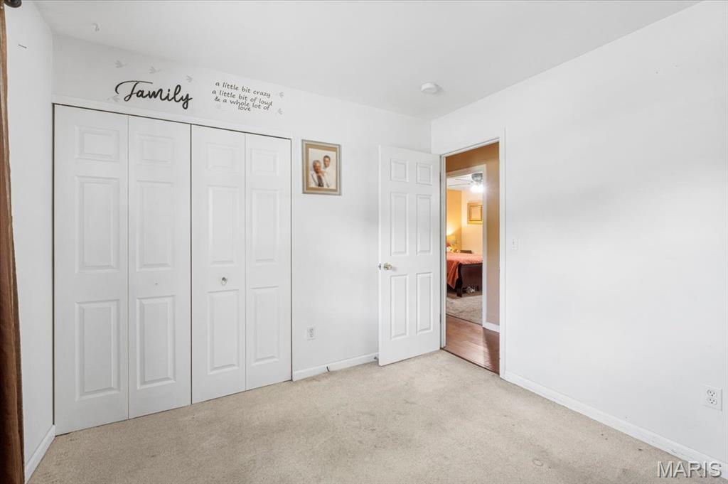 St Ann, Missouri 63074, United States, ,Residential,Pending,158371