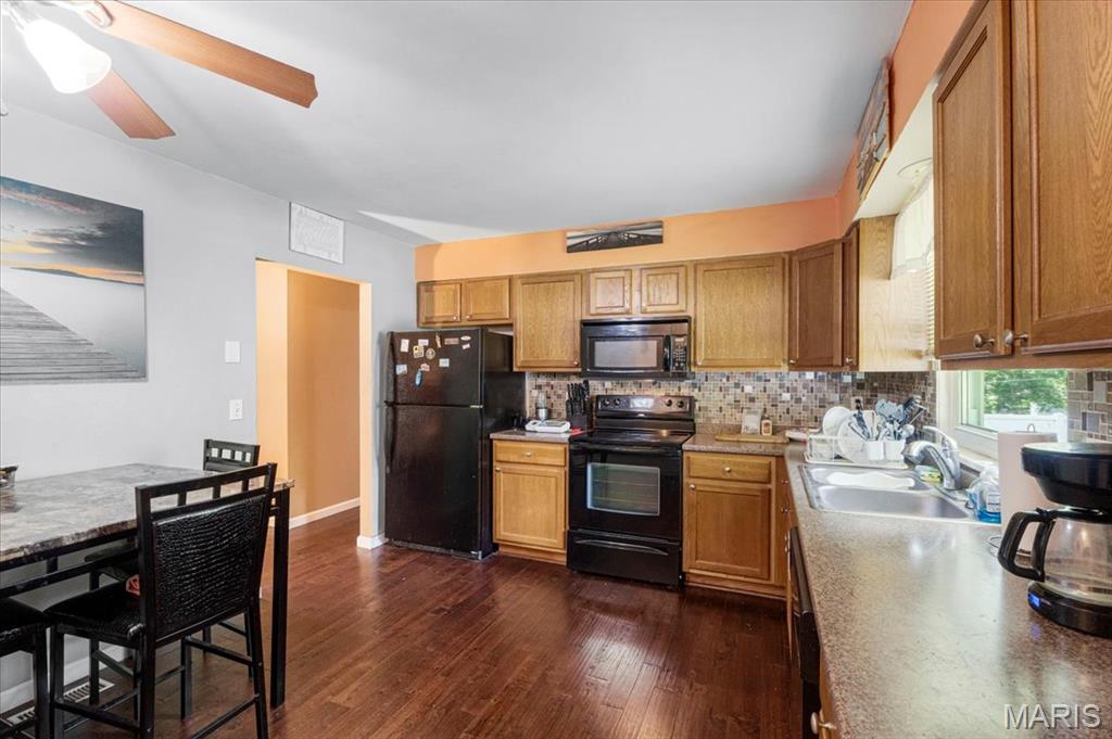 St Ann, Missouri 63074, United States, ,Residential,Pending,158371