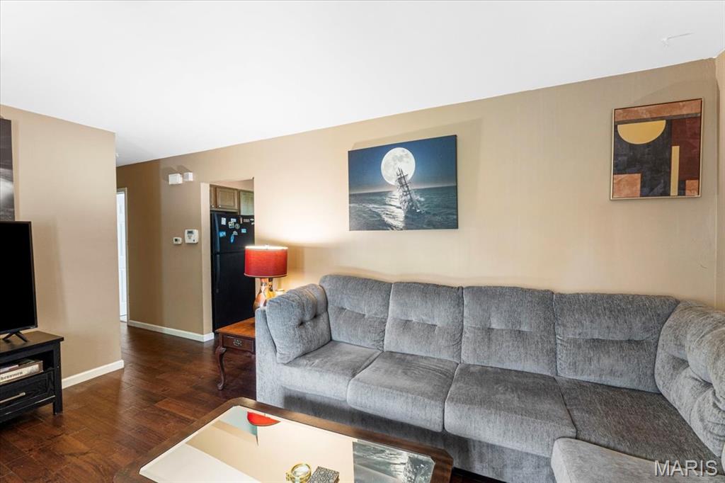 St Ann, Missouri 63074, United States, ,Residential,Pending,158371