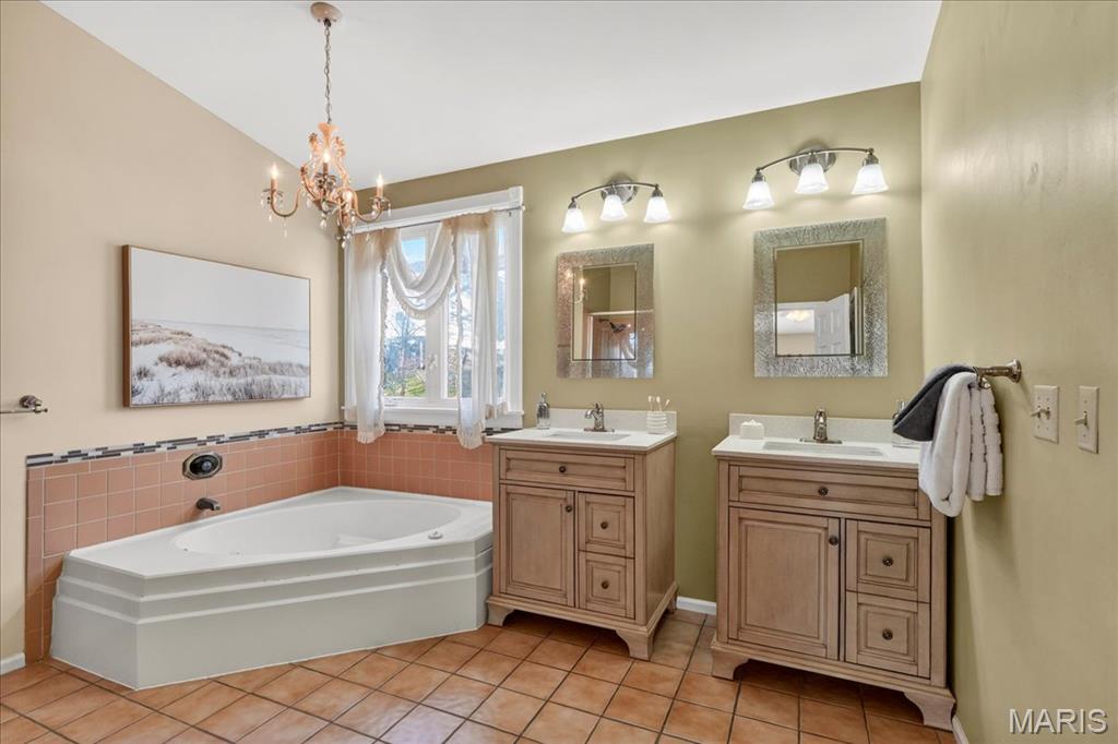 Mehlbrook Manor 3 - Residential