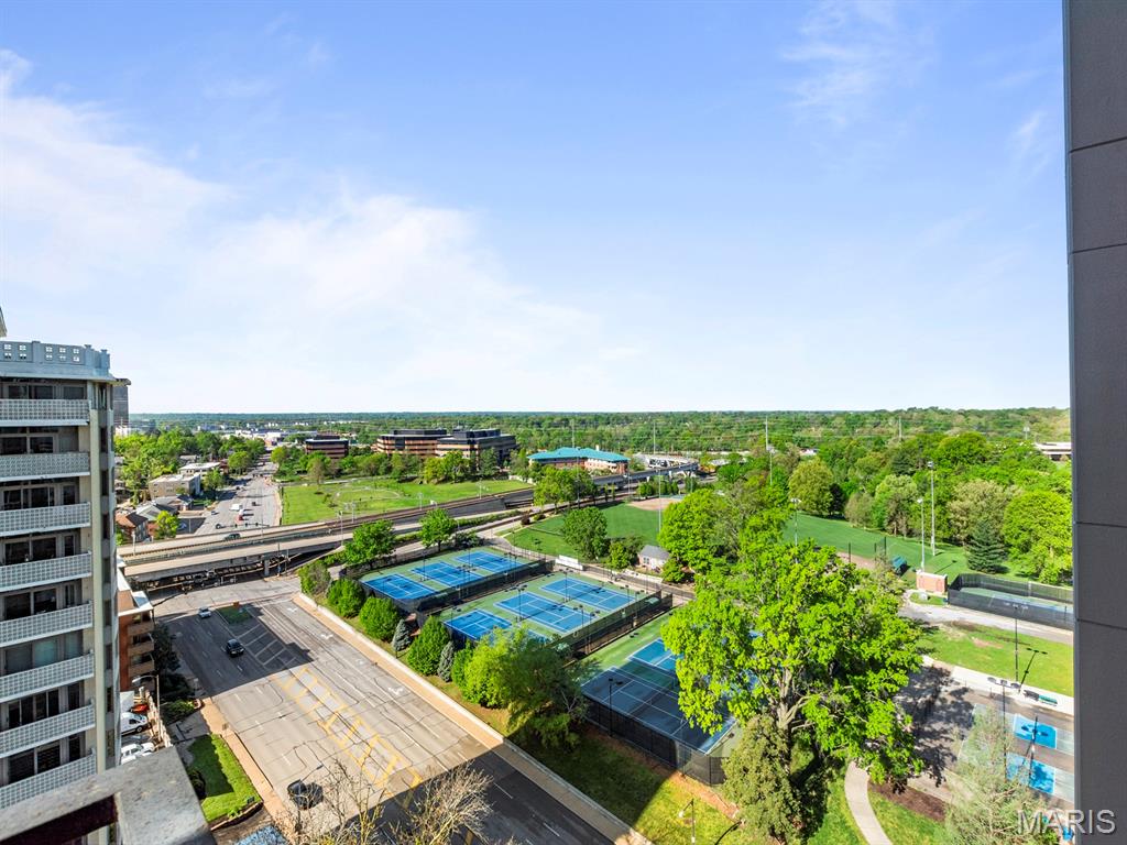 Park Tower Condo - Residential