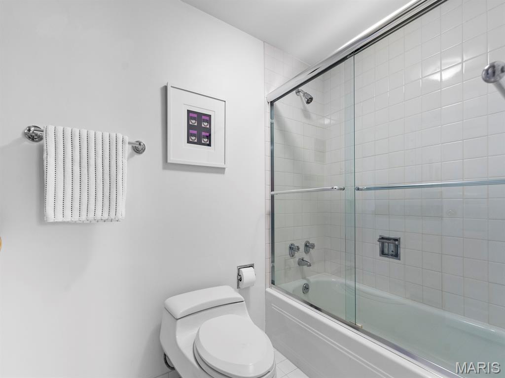 Park Tower Condo - Residential