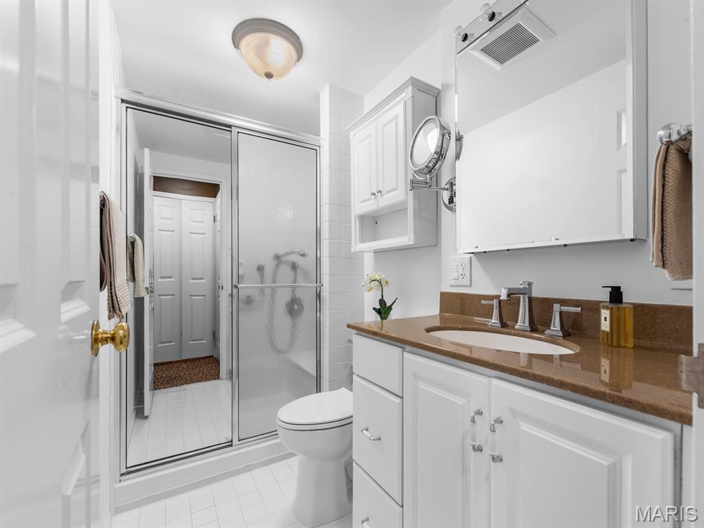Park Tower Condo - Residential