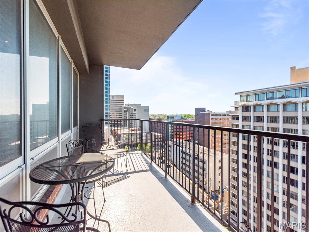 Park Tower Condo - Residential