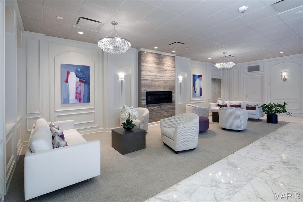 Park Tower Condo - Residential