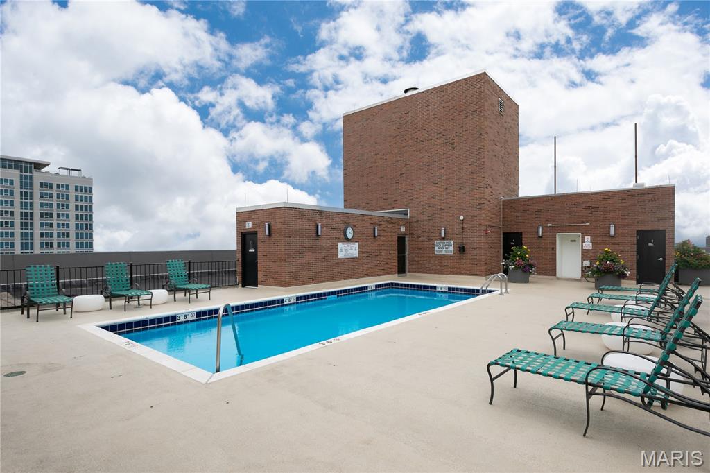 Park Tower Condo - Residential