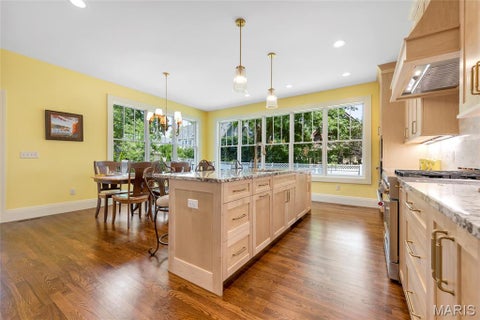 Tiny photo for 231 E Argonne Drive, Kirkwood, MO 63122 (MLS # 26049033)