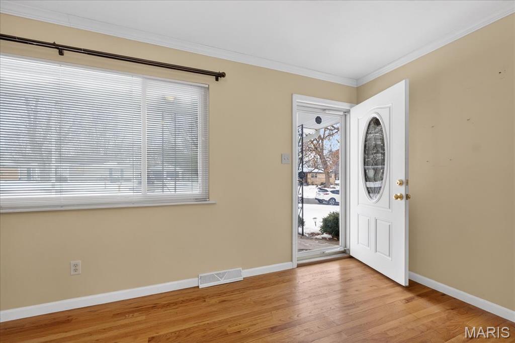 1824 Elm Tree Street