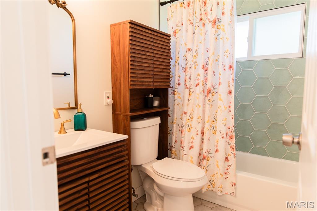 Ridgewood 3 - Residential