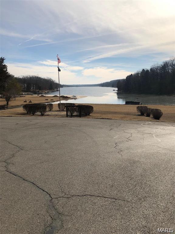 Lake Wauwanoka - Land