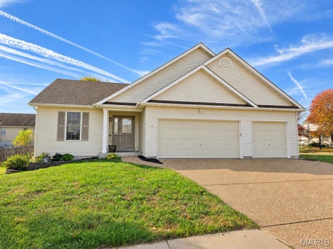 Photo of 175 Marshall Drive, Wentzville, MO 63385 (MLS # 26069328)
