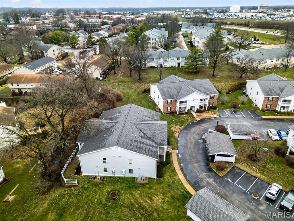 Berview Condo 10 - Residential