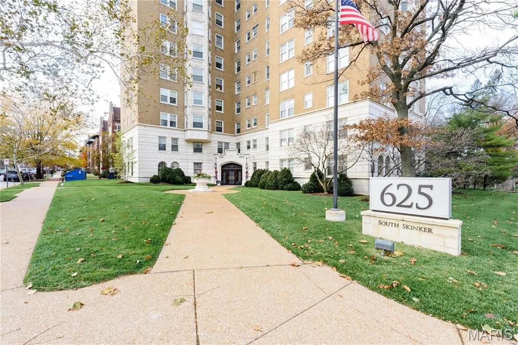 625 S Skinker Boulevard 202