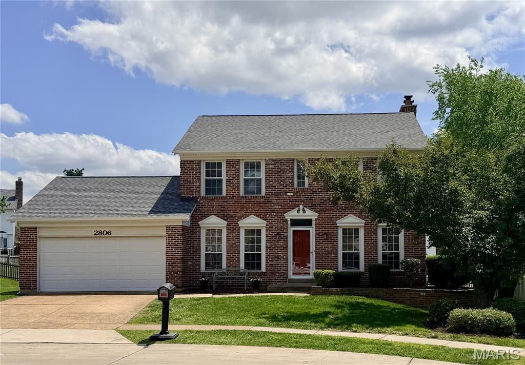 Photo of 2806 Buckfield Court, Oakville, MO 63129 (MLS # 26030833)
