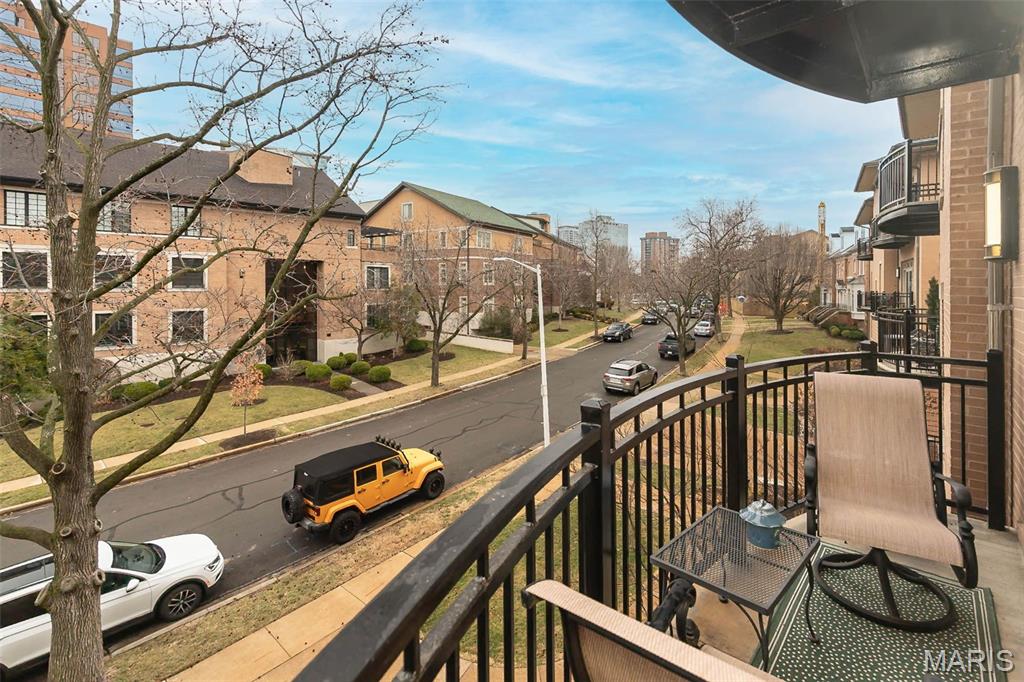 Brighton Way Condo - Residential