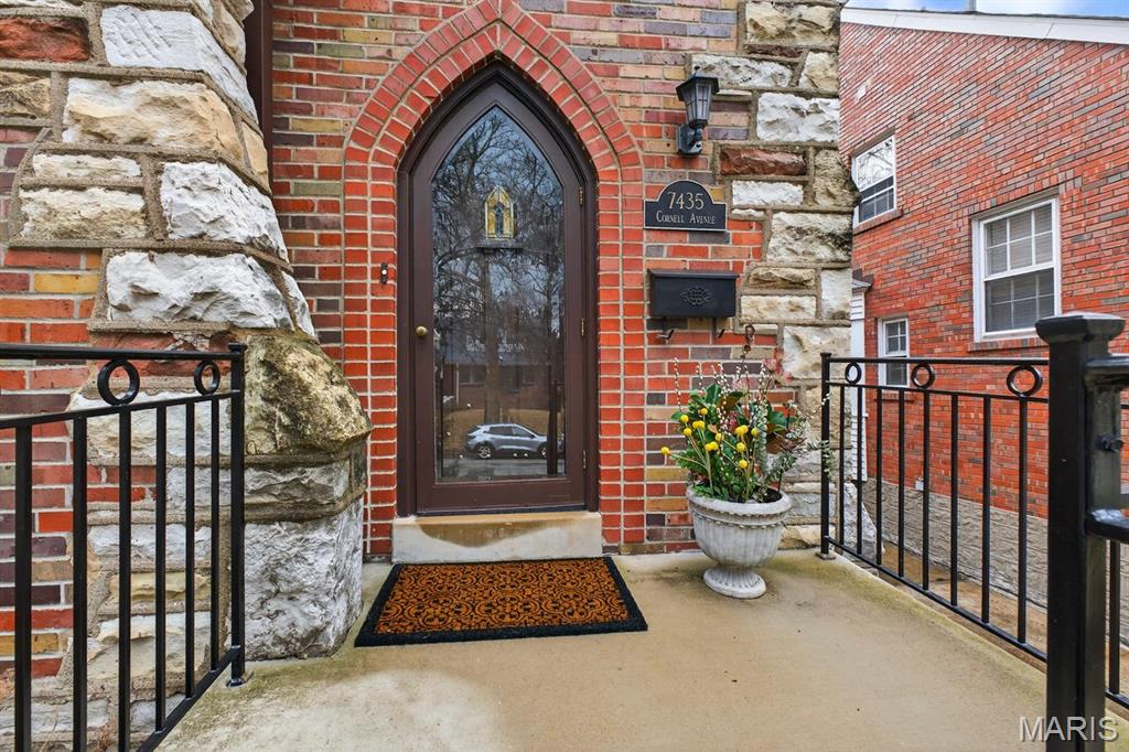 University Terrace - Residential