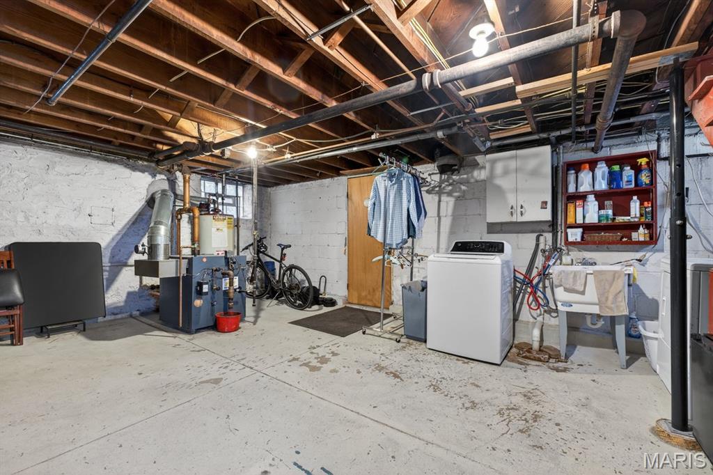 University Terrace - Residential