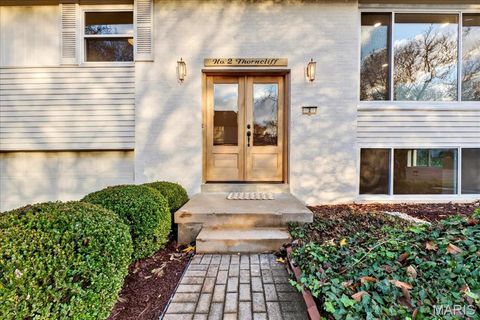 Tiny photo for 2 Thorncliff Ln, Kirkwood, MO 63122 (MLS # 25078167)