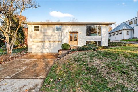 2 Thorncliff Kirkwood MO 63122