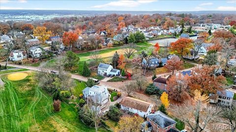 Tiny photo for 2 Thorncliff Ln, Kirkwood, MO 63122 (MLS # 25078167)