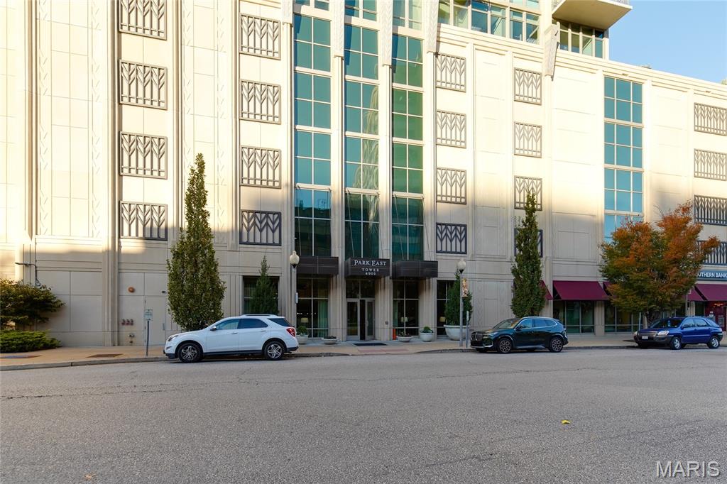 Park East Tower - Residential