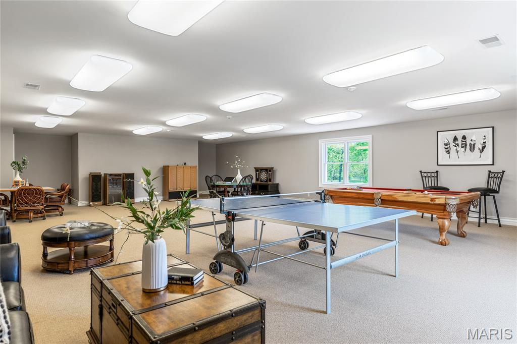 Fox Run Manors - Residential