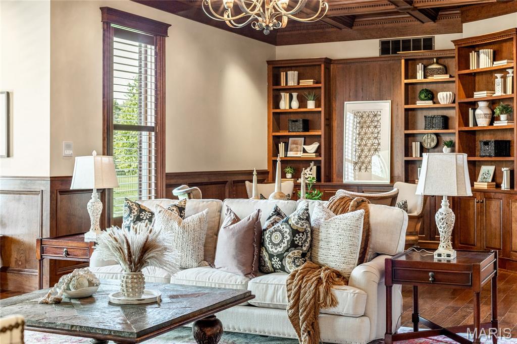 Fox Run Manors - Residential