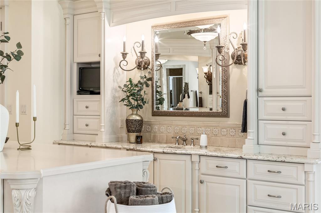 Fox Run Manors - Residential
