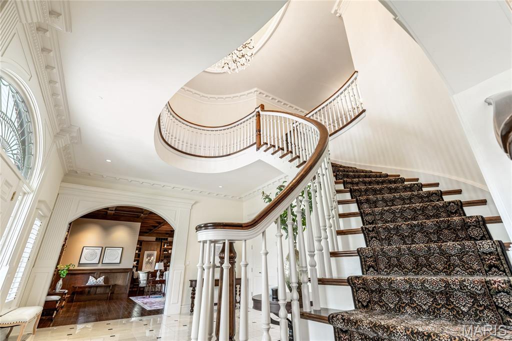 Fox Run Manors - Residential