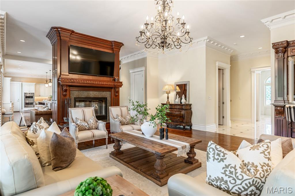 Fox Run Manors - Residential
