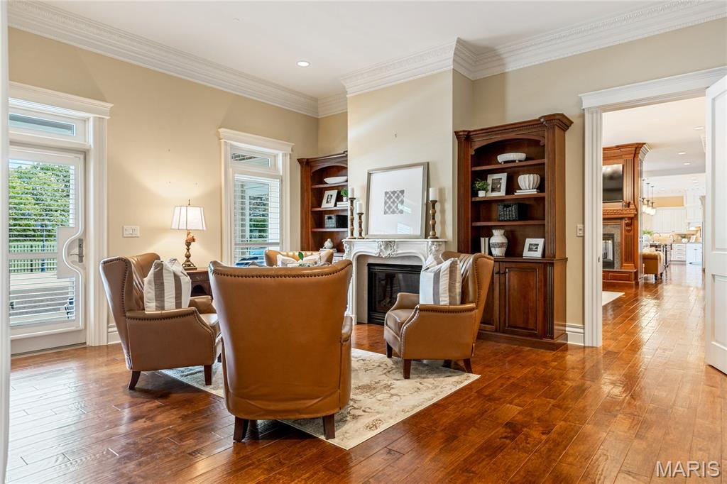 Fox Run Manors - Residential