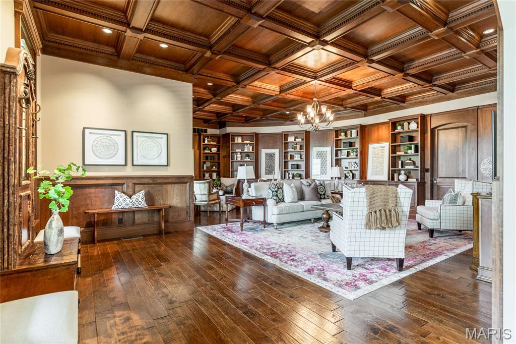 Fox Run Manors - Residential