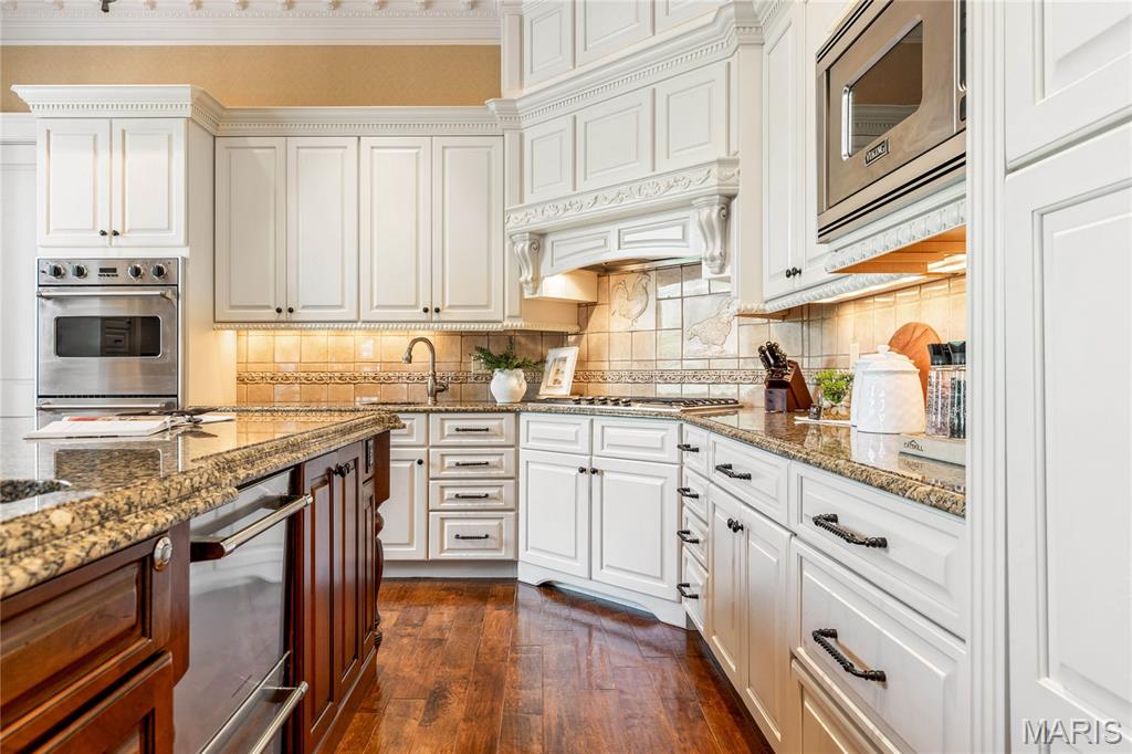 Fox Run Manors - Residential