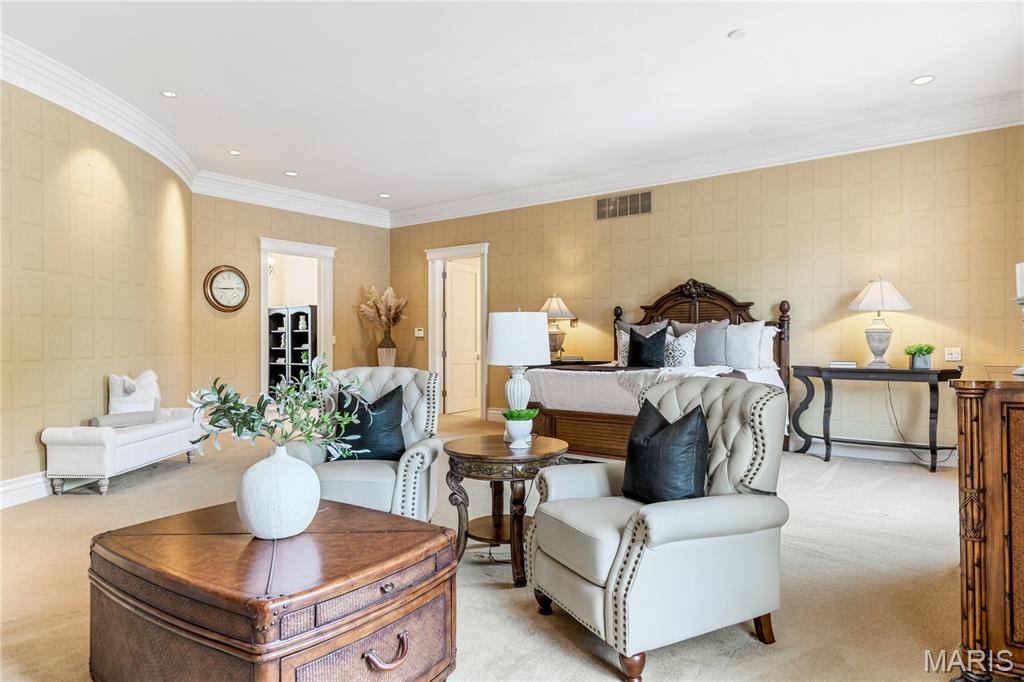 Fox Run Manors - Residential