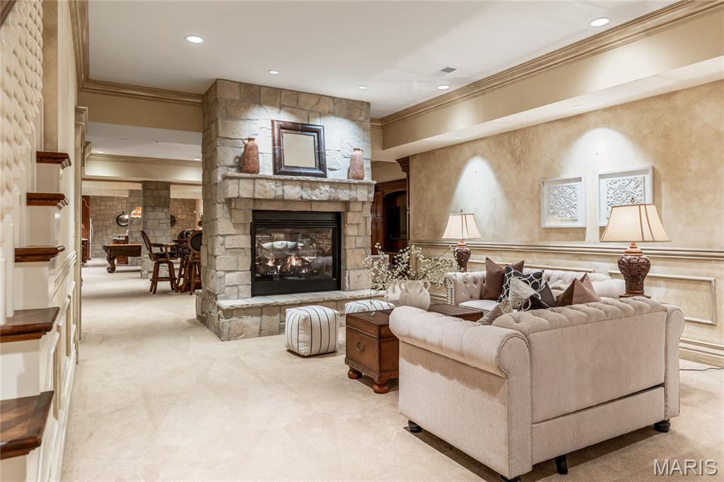 Fox Run Manors - Residential