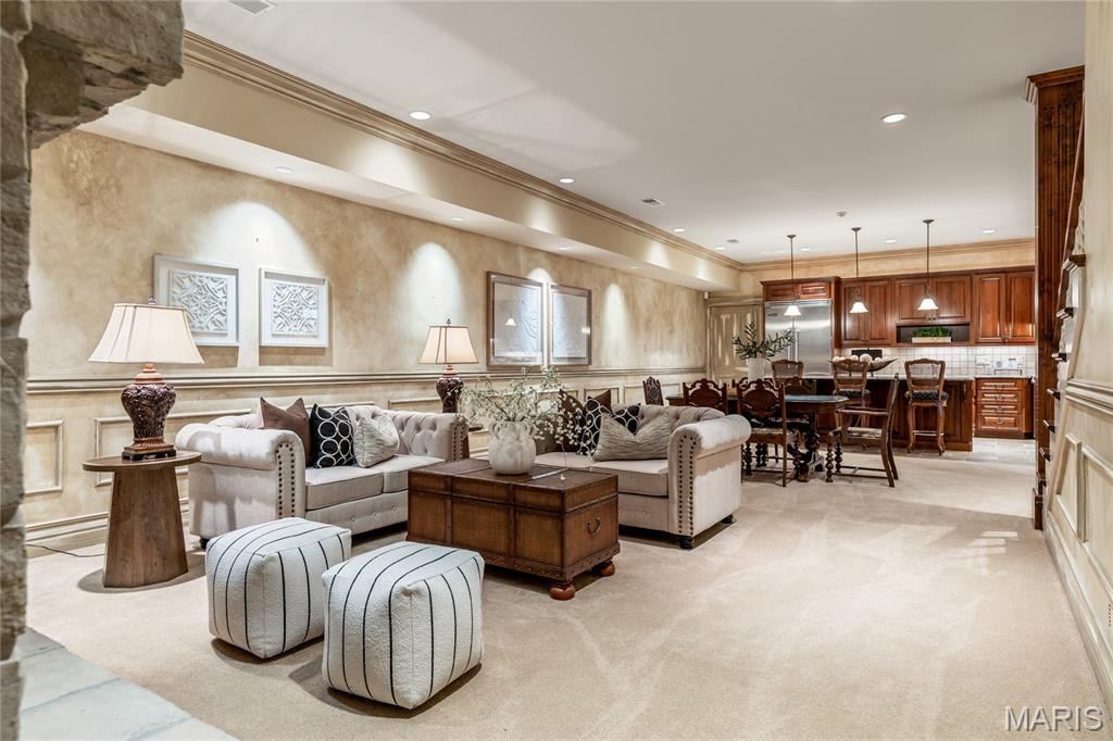 Fox Run Manors - Residential