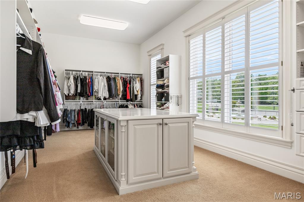 Fox Run Manors - Residential