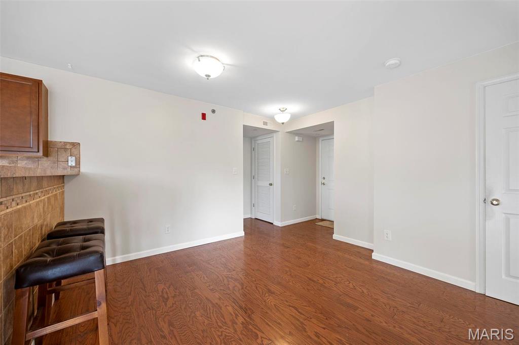 Bella Vista Condo #10 - Residential