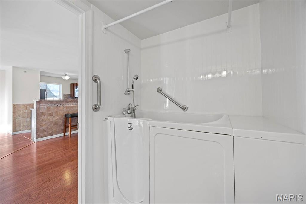 Bella Vista Condo #10 - Residential