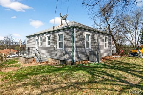 Tiny photo for 7439 Embury Court, Country Club Hills, MO 63136 (MLS # 26018931)