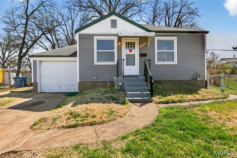Tiny photo for 7439 Embury Court, Country Club Hills, MO 63136 (MLS # 26018931)